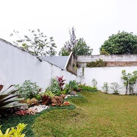 Stylish Villa At Green Apple U 35A Cipanas Puncak Sindanglaya Exterior photo